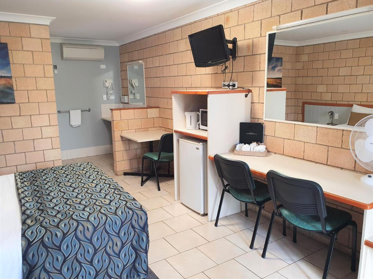 סנט ג'ורג' Jacaranda Country Motel מראה חיצוני תמונה