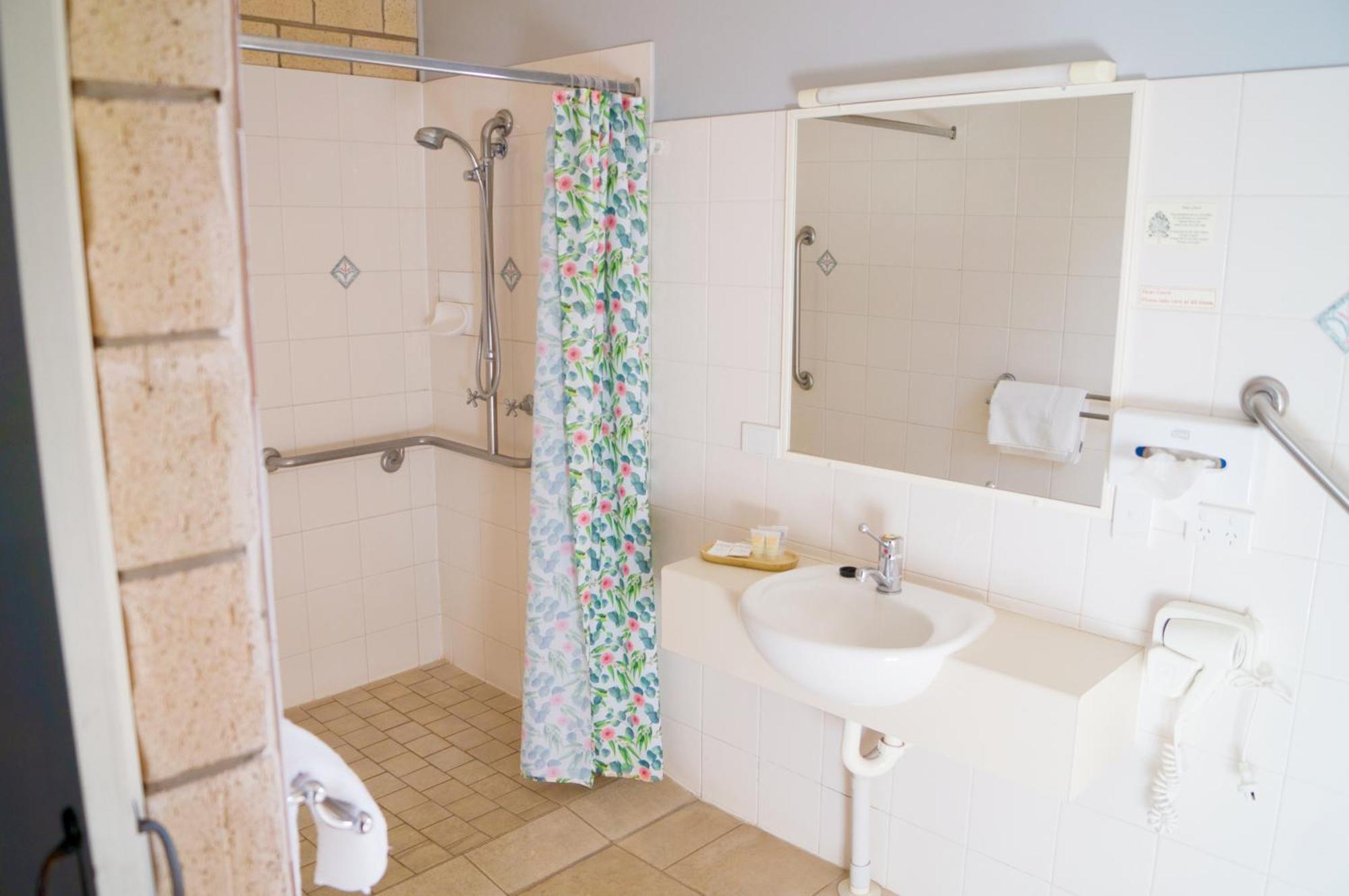 סנט ג'ורג' Jacaranda Country Motel חדר תמונה