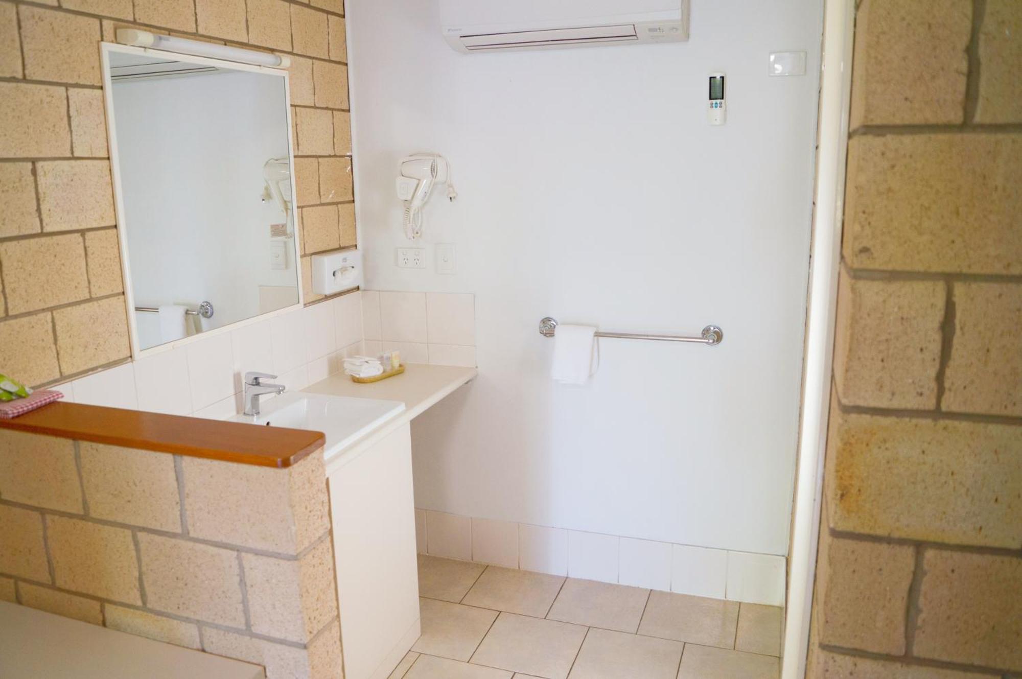 סנט ג'ורג' Jacaranda Country Motel חדר תמונה